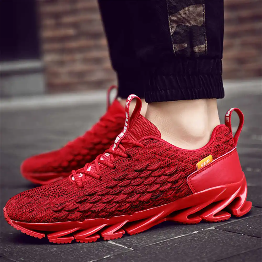 size 44 size 39 walking shoes  - Home Gym Dimensions recensie en prijs