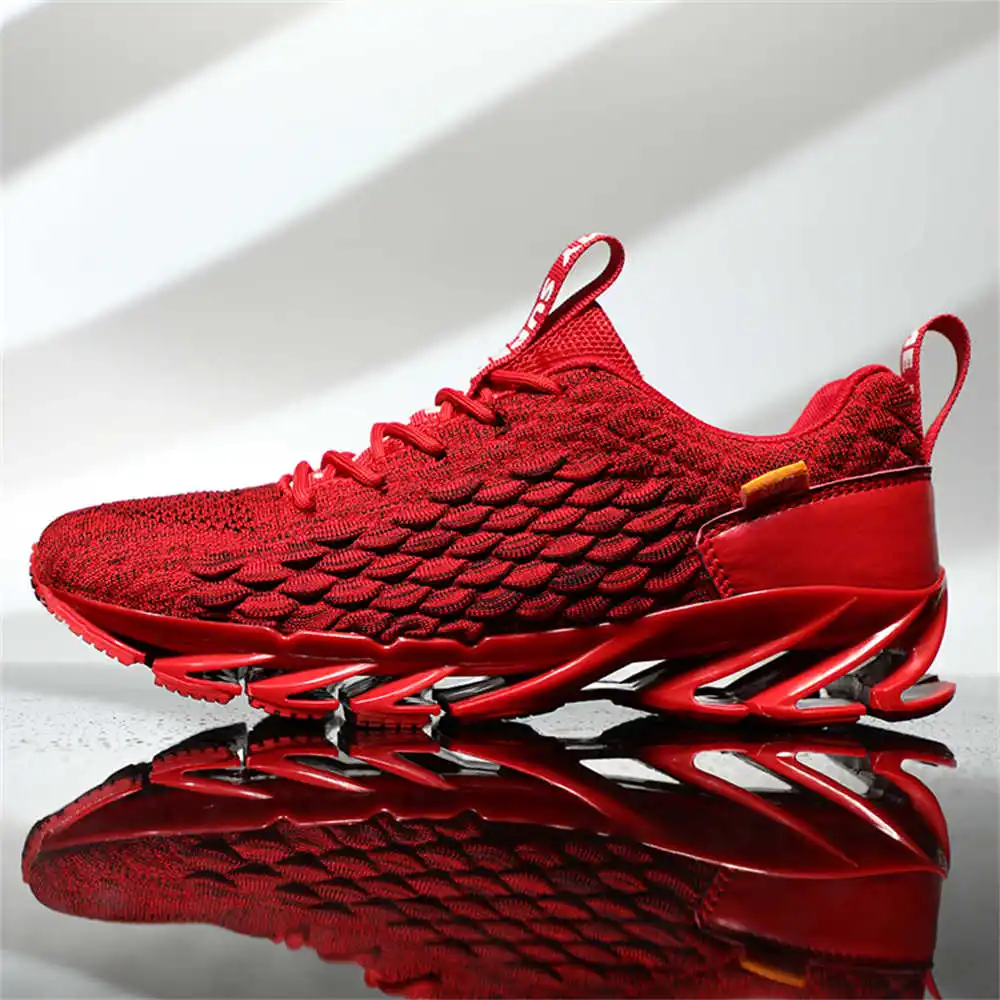 size 44 size 39 walking shoes  - Home Gym Dimensions recensie en prijs